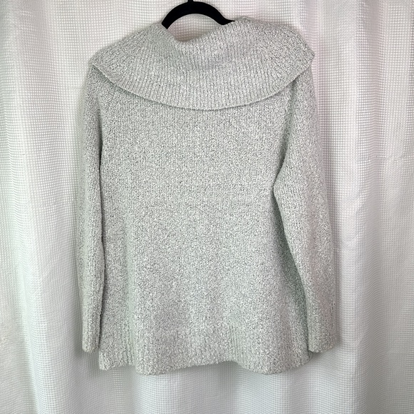 Orvis Gray Cowl Neck Sweater | Size Medium - Picture 15 of 15